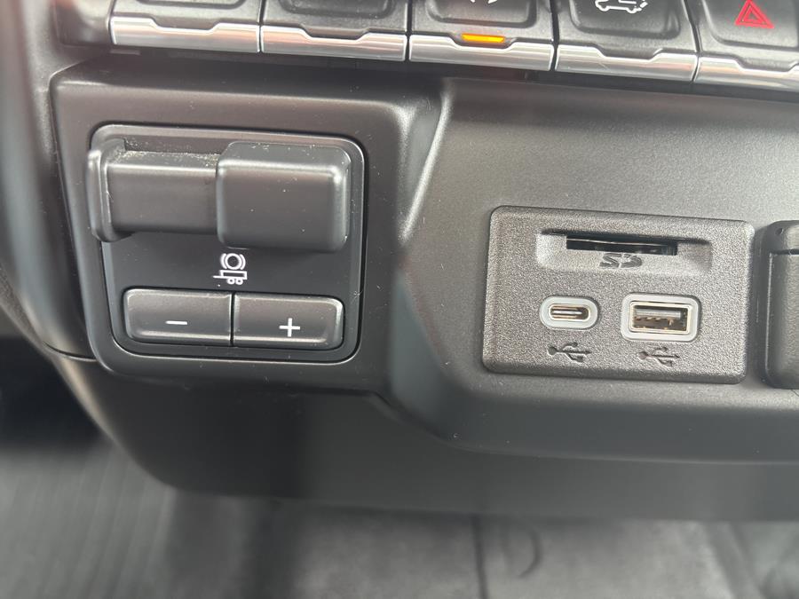 2020 Chevrolet Silverado 1500 4WD Crew Cab 147" LT, available for sale in Old Saybrook, Connecticut | Saybrook Auto Barn. Old Saybrook, Connecticut 2020 Chevrolet Silverado 1500 4WD Crew Cab 147" LT, available for sale in Old Saybrook, Connecticut | Saybrook Auto Barn. Old Saybrook, Connecticut