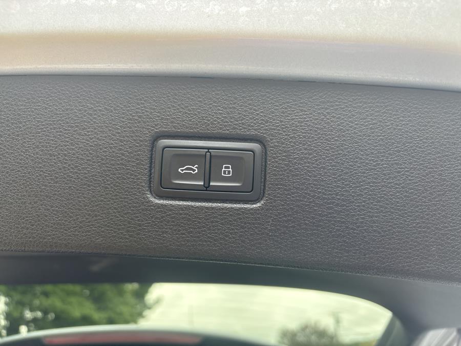 2017 Audi Q7 3.0 TFSI Prestige, available for sale in Old Saybrook, Connecticut | Saybrook Auto Barn. Old Saybrook, Connecticut 2017 Audi Q7 3.0 TFSI Prestige, available for sale in Old Saybrook, Connecticut | Saybrook Auto Barn. Old Saybrook, Connecticut