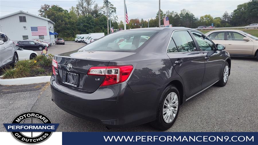 2012 Toyota Camry LE photo 3