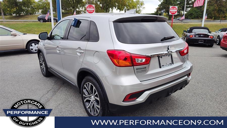 2018 Mitsubishi Outlander Sport SE photo 4