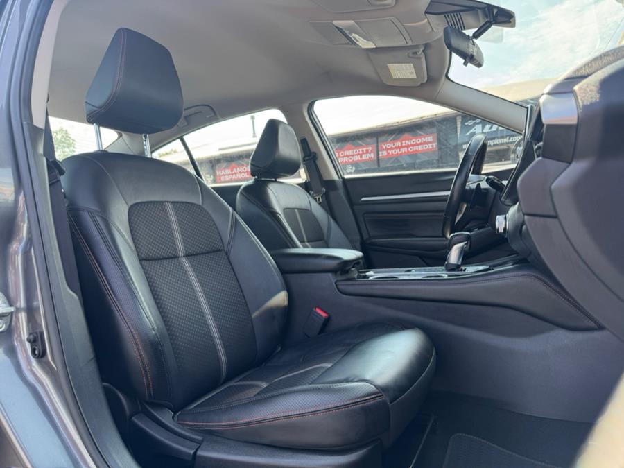 2023 Nissan Altima 2.5 SR Sedan, available for sale in Linden, New Jersey | Champion Used Auto Sales. Linden, New Jersey 2023 Nissan Altima 2.5 SR Sedan, available for sale in Linden, New Jersey | Champion Used Auto Sales. Linden, New Jersey