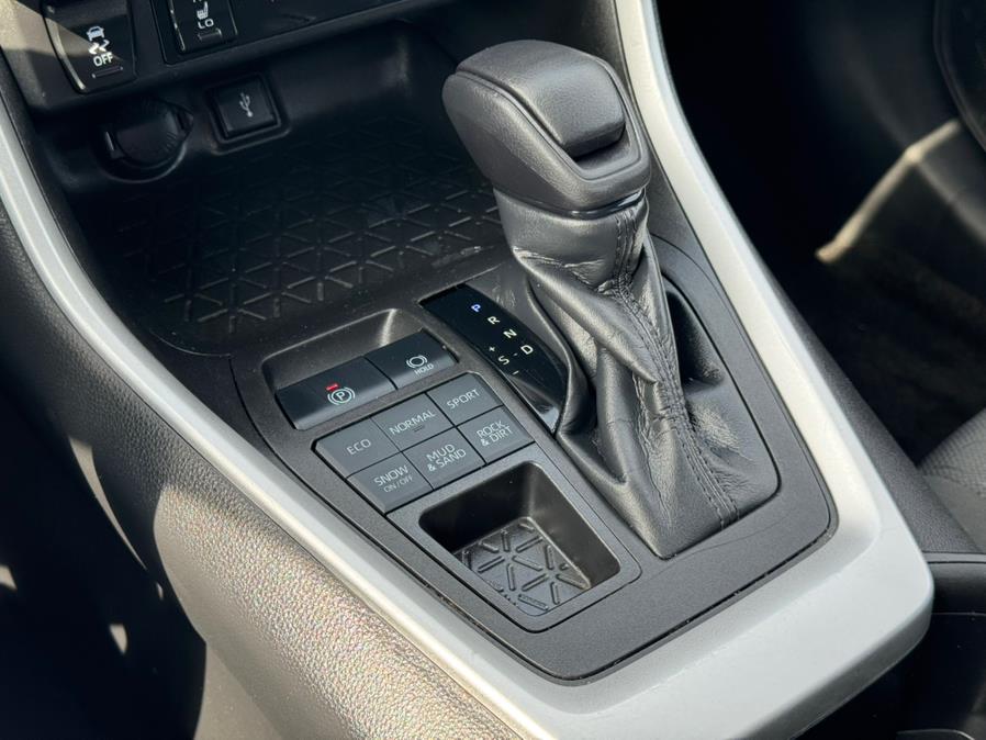2022 Toyota RAV4 XLE AWD (Natl), available for sale in Linden, New Jersey | Champion Used Auto Sales. Linden, New Jersey 2022 Toyota RAV4 XLE AWD (Natl), available for sale in Linden, New Jersey | Champion Used Auto Sales. Linden, New Jersey