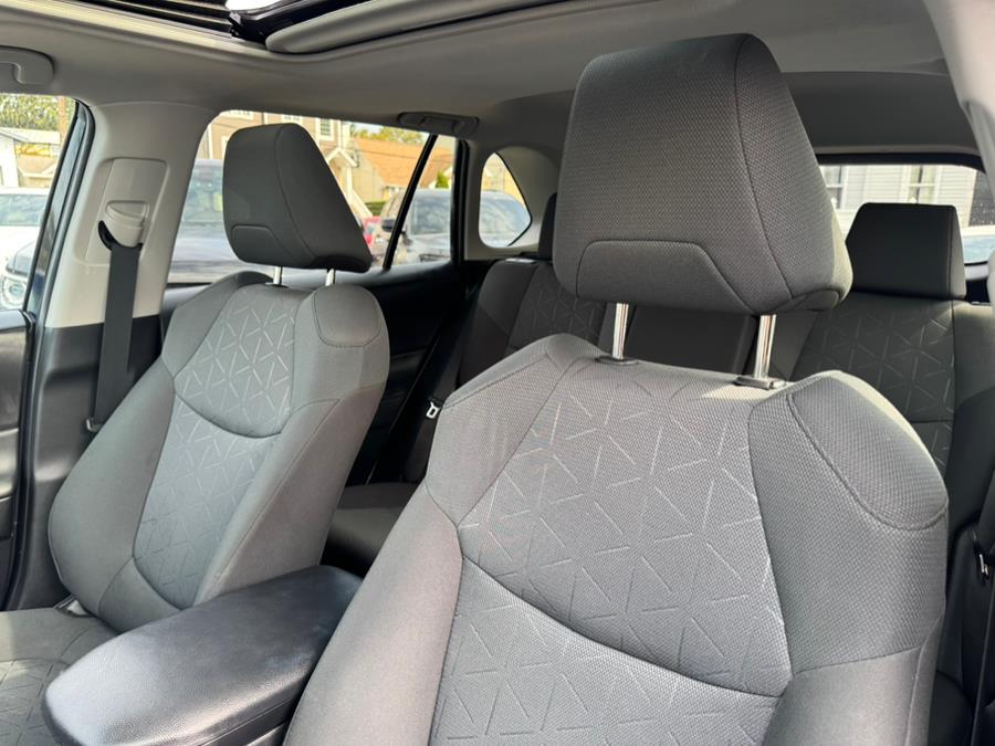 2022 Toyota RAV4 XLE AWD (Natl), available for sale in Linden, New Jersey | Champion Used Auto Sales. Linden, New Jersey 2022 Toyota RAV4 XLE AWD (Natl), available for sale in Linden, New Jersey | Champion Used Auto Sales. Linden, New Jersey