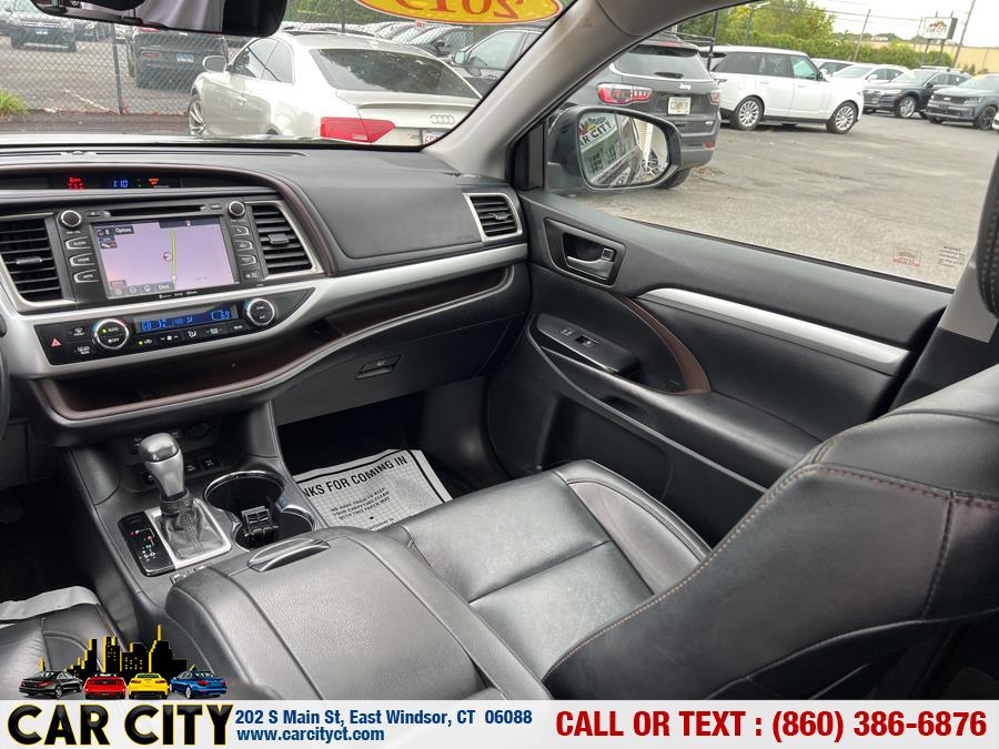 2019 Toyota Highlander XLE V6 AWD (Natl), available for sale in East Windsor, Connecticut | Car City LLC. East Windsor, Connecticut 2019 Toyota Highlander XLE V6 AWD (Natl), available for sale in East Windsor, Connecticut | Car City LLC. East Windsor, Connecticut