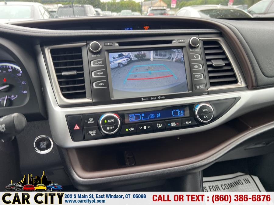 2019 Toyota Highlander XLE V6 AWD (Natl), available for sale in East Windsor, Connecticut | Car City LLC. East Windsor, Connecticut 2019 Toyota Highlander XLE V6 AWD (Natl), available for sale in East Windsor, Connecticut | Car City LLC. East Windsor, Connecticut