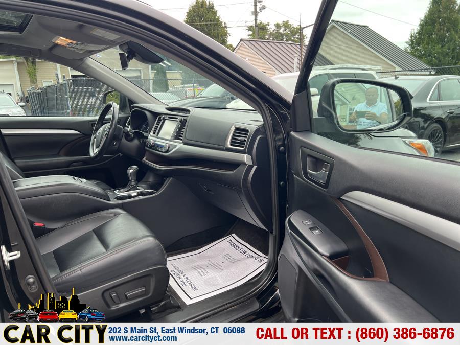 2019 Toyota Highlander XLE V6 AWD (Natl), available for sale in East Windsor, Connecticut | Car City LLC. East Windsor, Connecticut 2019 Toyota Highlander XLE V6 AWD (Natl), available for sale in East Windsor, Connecticut | Car City LLC. East Windsor, Connecticut