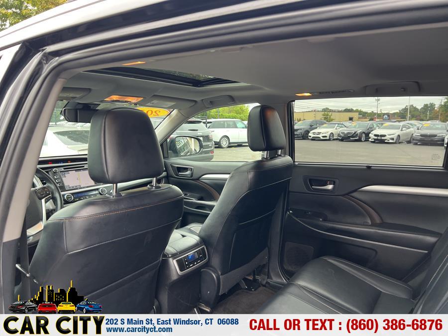 2019 Toyota Highlander XLE V6 AWD (Natl), available for sale in East Windsor, Connecticut | Car City LLC. East Windsor, Connecticut 2019 Toyota Highlander XLE V6 AWD (Natl), available for sale in East Windsor, Connecticut | Car City LLC. East Windsor, Connecticut