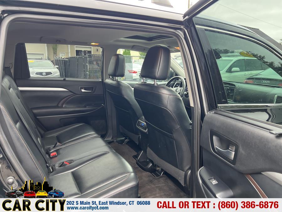 2019 Toyota Highlander XLE V6 AWD (Natl), available for sale in East Windsor, Connecticut | Car City LLC. East Windsor, Connecticut 2019 Toyota Highlander XLE V6 AWD (Natl), available for sale in East Windsor, Connecticut | Car City LLC. East Windsor, Connecticut