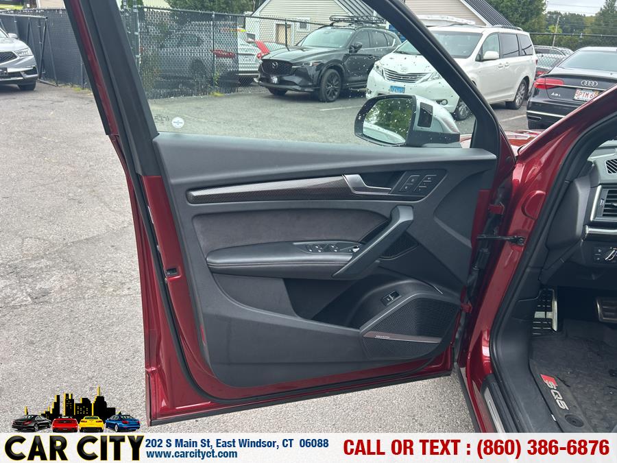 2018 Audi SQ5 3.0 TFSI Prestige, available for sale in East Windsor, Connecticut | Car City LLC. East Windsor, Connecticut 2018 Audi SQ5 3.0 TFSI Prestige, available for sale in East Windsor, Connecticut | Car City LLC. East Windsor, Connecticut