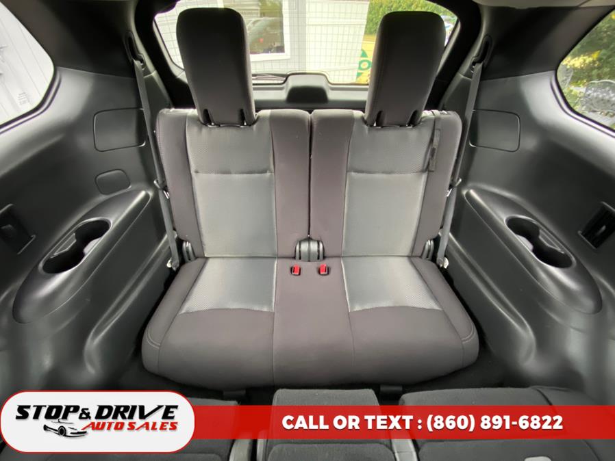 2017 Nissan Pathfinder 4x4 SV photo 16