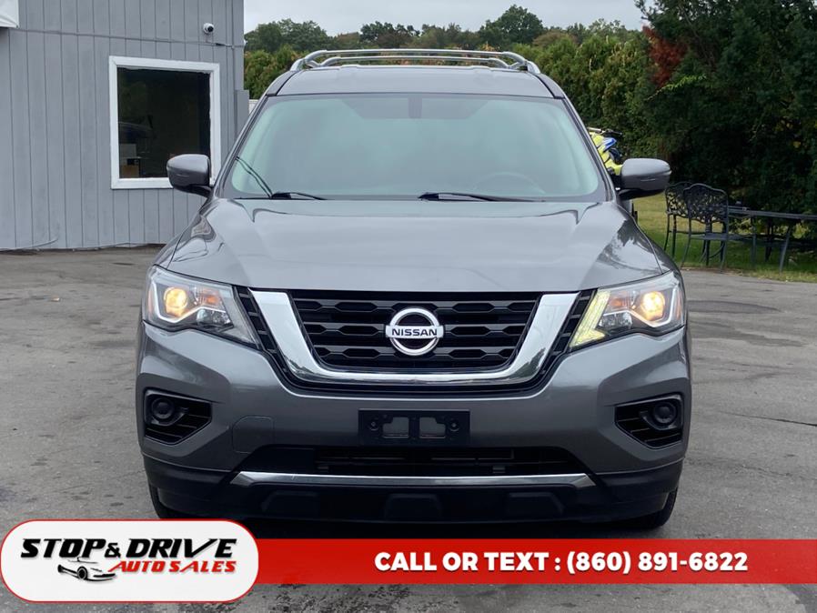 2017 Nissan Pathfinder 4x4 SV photo 4