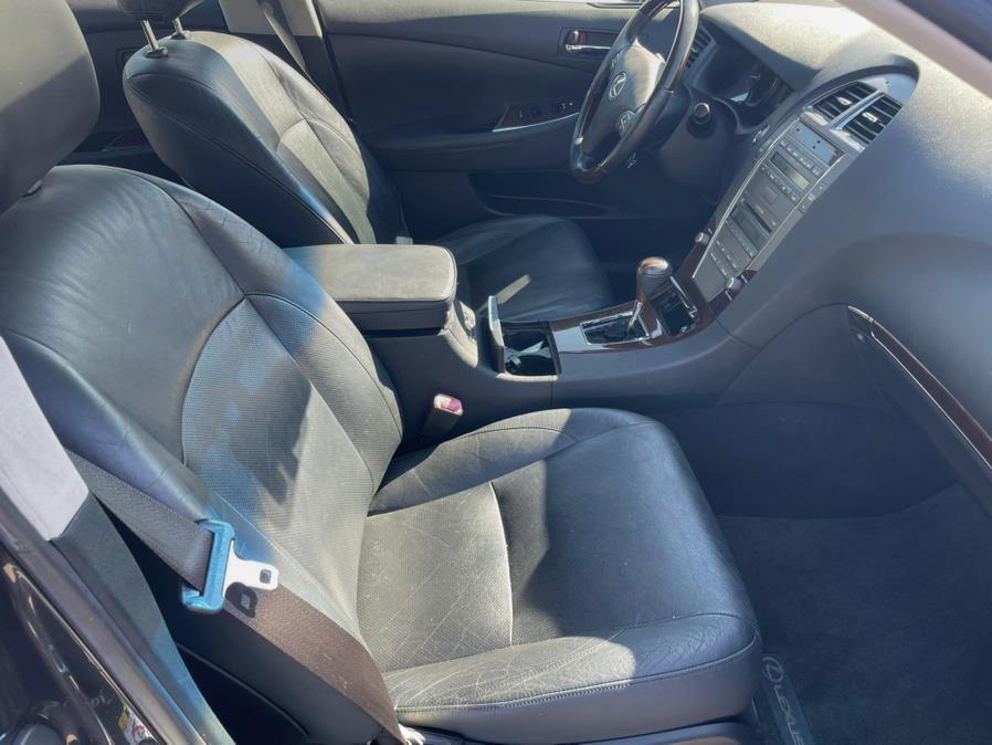 2011 Lexus ES 350 4dr Sdn, available for sale in Hawaiian Gardens, California | Luxe Motors. Hawaiian Gardens, California 2011 Lexus ES 350 4dr Sdn, available for sale in Hawaiian Gardens, California | Luxe Motors. Hawaiian Gardens, California