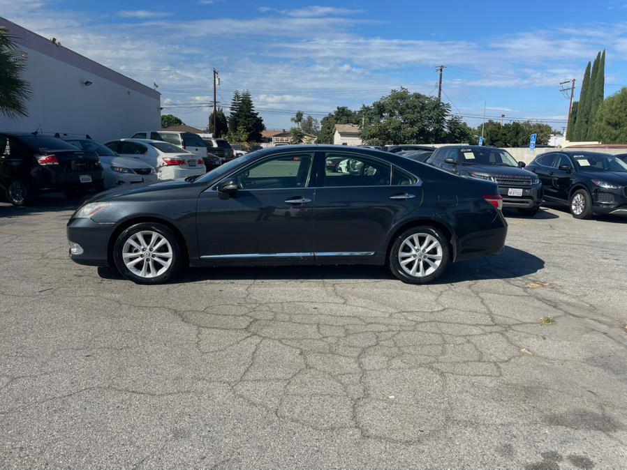 2011 Lexus ES 350 4dr Sdn, available for sale in Hawaiian Gardens, California | Luxe Motors. Hawaiian Gardens, California 2011 Lexus ES 350 4dr Sdn, available for sale in Hawaiian Gardens, California | Luxe Motors. Hawaiian Gardens, California