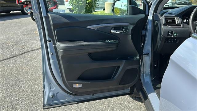 2023 Honda Ridgeline RTL-E, available for sale in Avon, Connecticut | Sullivan Automotive Group. Avon, Connecticut 2023 Honda Ridgeline RTL-E, available for sale in Avon, Connecticut | Sullivan Automotive Group. Avon, Connecticut