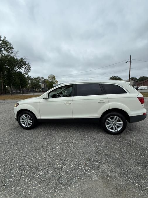 2009 Audi Q7 quattro 4dr 3.6L Premium Plus, available for sale in Springfield, Massachusetts | Auto Globe LLC. Springfield, Massachusetts 2009 Audi Q7 quattro 4dr 3.6L Premium Plus, available for sale in Springfield, Massachusetts | Auto Globe LLC. Springfield, Massachusetts