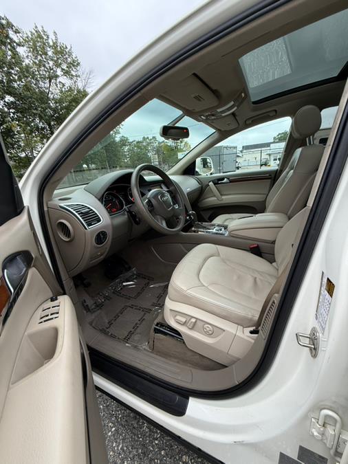 2009 Audi Q7 quattro 4dr 3.6L Premium Plus, available for sale in Springfield, Massachusetts | Auto Globe LLC. Springfield, Massachusetts 2009 Audi Q7 quattro 4dr 3.6L Premium Plus, available for sale in Springfield, Massachusetts | Auto Globe LLC. Springfield, Massachusetts
