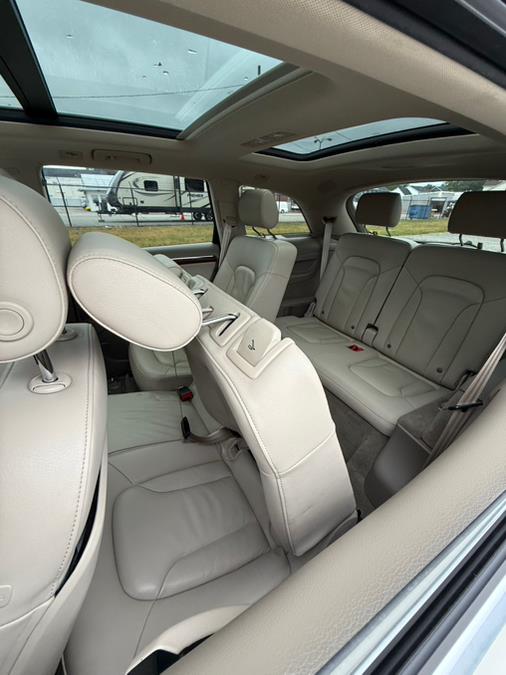 2009 Audi Q7 quattro 4dr 3.6L Premium Plus, available for sale in Springfield, Massachusetts | Auto Globe LLC. Springfield, Massachusetts 2009 Audi Q7 quattro 4dr 3.6L Premium Plus, available for sale in Springfield, Massachusetts | Auto Globe LLC. Springfield, Massachusetts