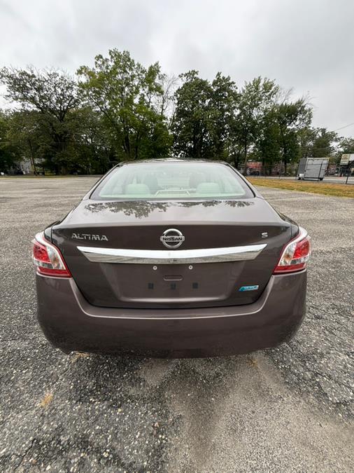 2013 Nissan Altima 4dr Sdn I4 2.5 SL, available for sale in Springfield, Massachusetts | Auto Globe LLC. Springfield, Massachusetts 2013 Nissan Altima 4dr Sdn I4 2.5 SL, available for sale in Springfield, Massachusetts | Auto Globe LLC. Springfield, Massachusetts