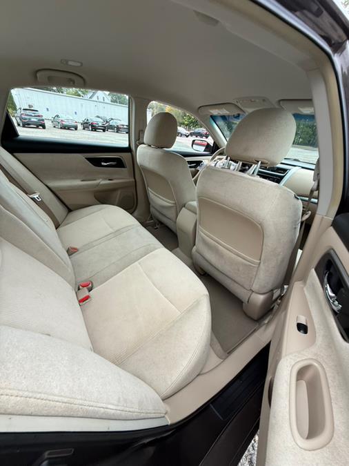 2013 Nissan Altima 4dr Sdn I4 2.5 SL, available for sale in Springfield, Massachusetts | Auto Globe LLC. Springfield, Massachusetts 2013 Nissan Altima 4dr Sdn I4 2.5 SL, available for sale in Springfield, Massachusetts | Auto Globe LLC. Springfield, Massachusetts