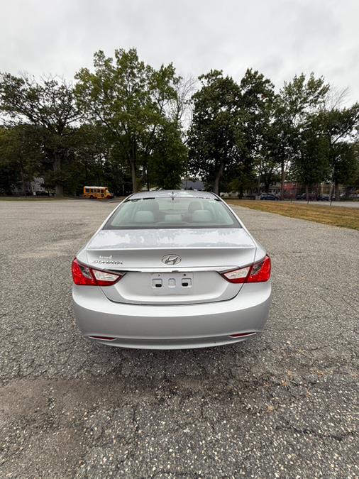 2012 Hyundai Sonata 4dr Sdn 2.4L Auto GLS PZEV, available for sale in Springfield, Massachusetts | Auto Globe LLC. Springfield, Massachusetts 2012 Hyundai Sonata 4dr Sdn 2.4L Auto GLS PZEV, available for sale in Springfield, Massachusetts | Auto Globe LLC. Springfield, Massachusetts