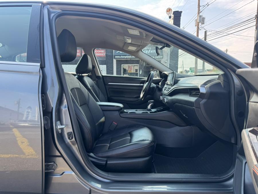 2023 Nissan Altima 2.5 SR Sedan, available for sale in Linden, New Jersey | Champion Auto Sales. Linden, New Jersey 2023 Nissan Altima 2.5 SR Sedan, available for sale in Linden, New Jersey | Champion Auto Sales. Linden, New Jersey
