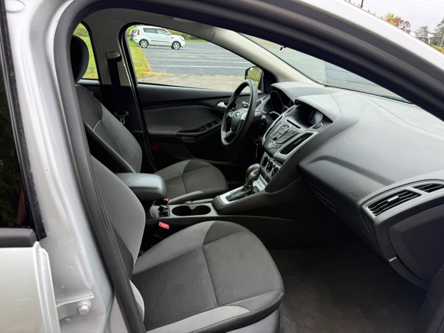 2014 Ford Focus 5dr HB SE, available for sale in East Windsor, Connecticut | STS Automotive. East Windsor, Connecticut 2014 Ford Focus 5dr HB SE, available for sale in East Windsor, Connecticut | STS Automotive. East Windsor, Connecticut