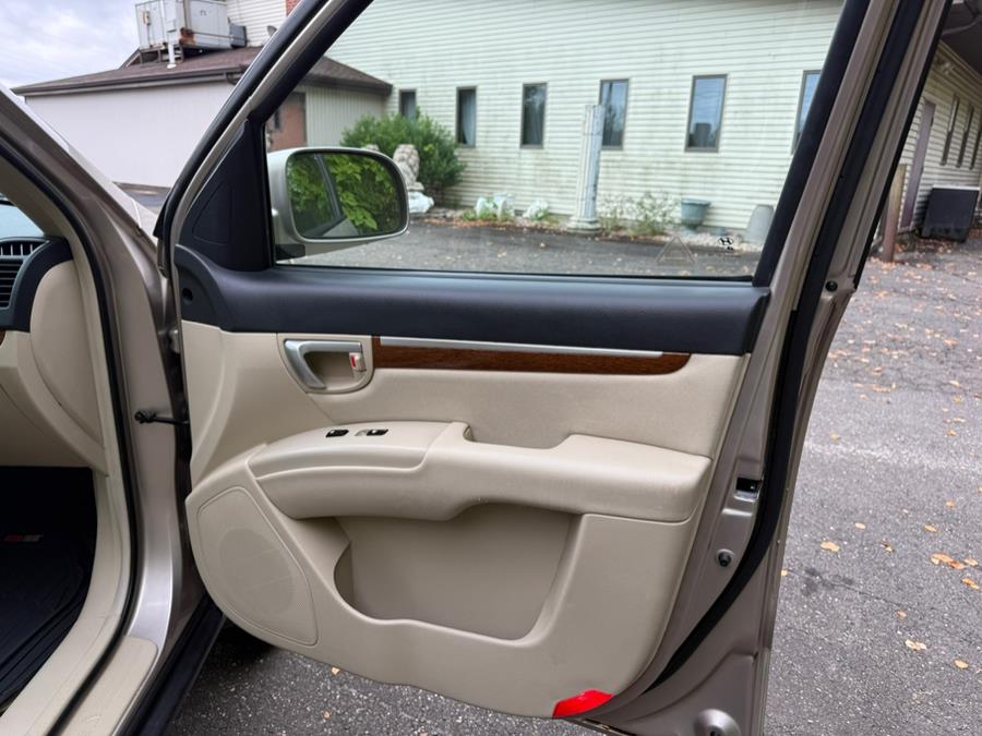 2007 Hyundai Santa Fe FWD 4dr Auto GLS *Ltd Avail*, available for sale in East Windsor, Connecticut | STS Automotive. East Windsor, Connecticut 2007 Hyundai Santa Fe FWD 4dr Auto GLS *Ltd Avail*, available for sale in East Windsor, Connecticut | STS Automotive. East Windsor, Connecticut