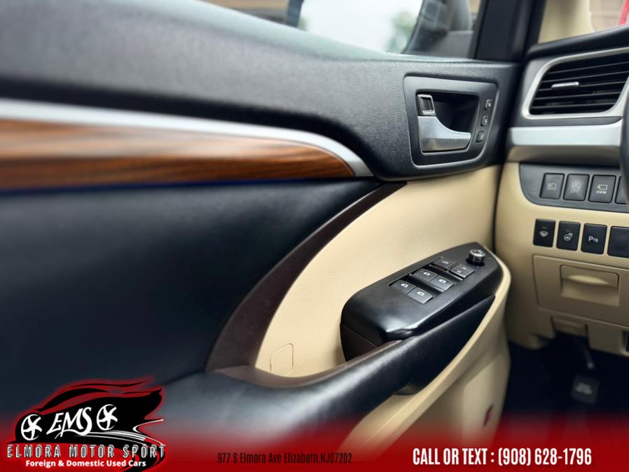 2019 Toyota Highlander Limited V6 AWD (Natl), available for sale in Elizabeth, New Jersey | Elmora Motor Sports. Elizabeth, New Jersey 2019 Toyota Highlander Limited V6 AWD (Natl), available for sale in Elizabeth, New Jersey | Elmora Motor Sports. Elizabeth, New Jersey