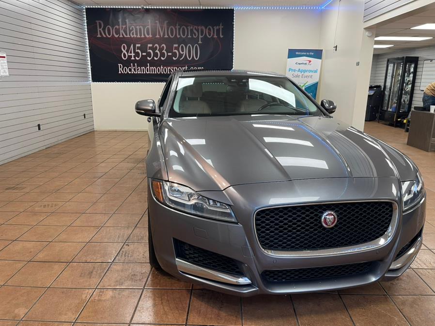 2017 Jaguar XF Prestige