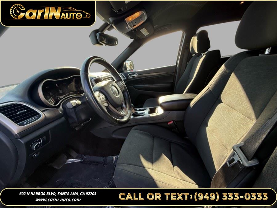 2017 Jeep Grand Cherokee Altitude 4x4 *Ltd Avail*, available for sale in Santa Ana, California | Carin Auto. Santa Ana, California 2017 Jeep Grand Cherokee Altitude 4x4 *Ltd Avail*, available for sale in Santa Ana, California | Carin Auto. Santa Ana, California