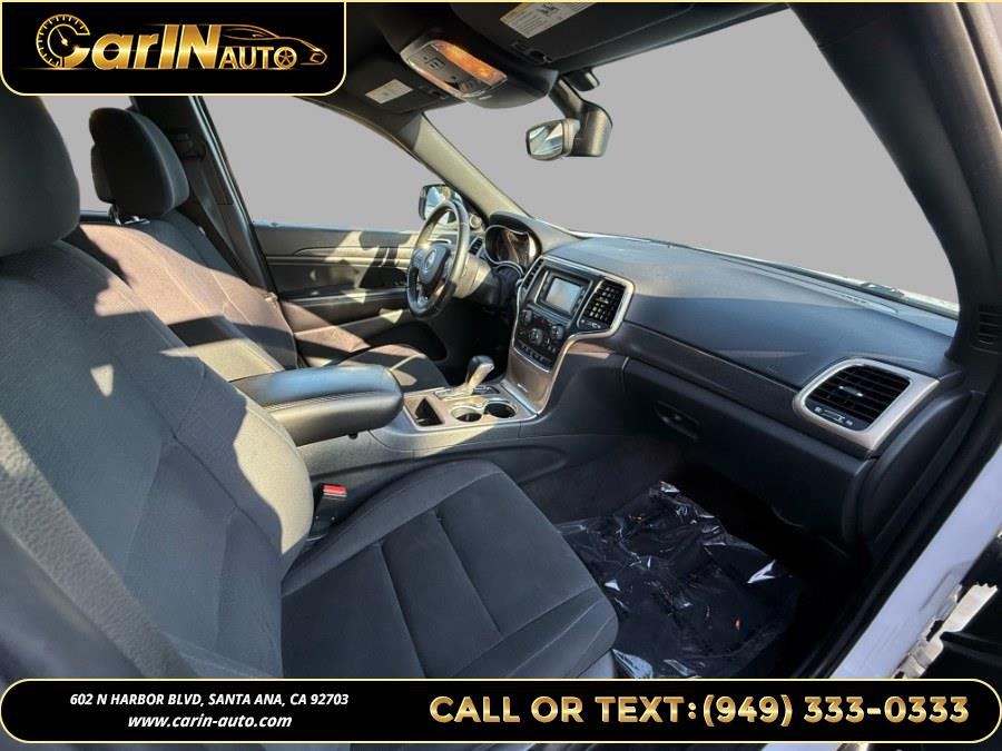 2017 Jeep Grand Cherokee Altitude 4x4 *Ltd Avail*, available for sale in Santa Ana, California | Carin Auto. Santa Ana, California 2017 Jeep Grand Cherokee Altitude 4x4 *Ltd Avail*, available for sale in Santa Ana, California | Carin Auto. Santa Ana, California