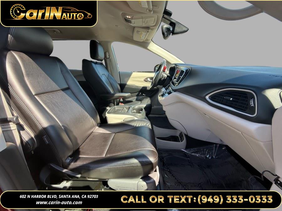 2019 Chrysler Pacifica Touring L FWD, available for sale in Santa Ana, California | Carin Auto. Santa Ana, California 2019 Chrysler Pacifica Touring L FWD, available for sale in Santa Ana, California | Carin Auto. Santa Ana, California