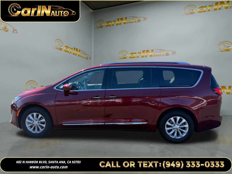 2019 Chrysler Pacifica Touring L FWD, available for sale in Santa Ana, California | Carin Auto. Santa Ana, California 2019 Chrysler Pacifica Touring L FWD, available for sale in Santa Ana, California | Carin Auto. Santa Ana, California
