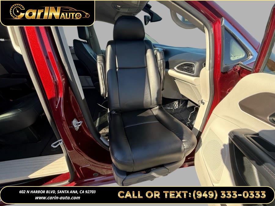2019 Chrysler Pacifica Touring L FWD, available for sale in Santa Ana, California | Carin Auto. Santa Ana, California 2019 Chrysler Pacifica Touring L FWD, available for sale in Santa Ana, California | Carin Auto. Santa Ana, California