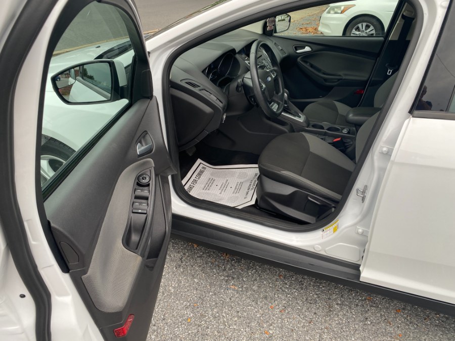 2014 Ford Focus 5dr HB SE, available for sale in Bethlehem, Pennsylvania | Best Auto Deals LLC. Bethlehem, Pennsylvania 2014 Ford Focus 5dr HB SE, available for sale in Bethlehem, Pennsylvania | Best Auto Deals LLC. Bethlehem, Pennsylvania