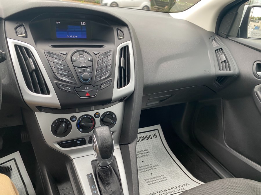 2014 Ford Focus 5dr HB SE, available for sale in Bethlehem, Pennsylvania | Best Auto Deals LLC. Bethlehem, Pennsylvania 2014 Ford Focus 5dr HB SE, available for sale in Bethlehem, Pennsylvania | Best Auto Deals LLC. Bethlehem, Pennsylvania