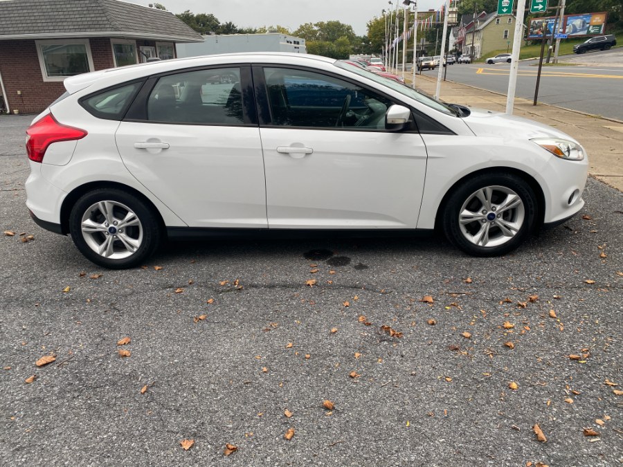 2014 Ford Focus 5dr HB SE, available for sale in Bethlehem, Pennsylvania | Best Auto Deals LLC. Bethlehem, Pennsylvania 2014 Ford Focus 5dr HB SE, available for sale in Bethlehem, Pennsylvania | Best Auto Deals LLC. Bethlehem, Pennsylvania