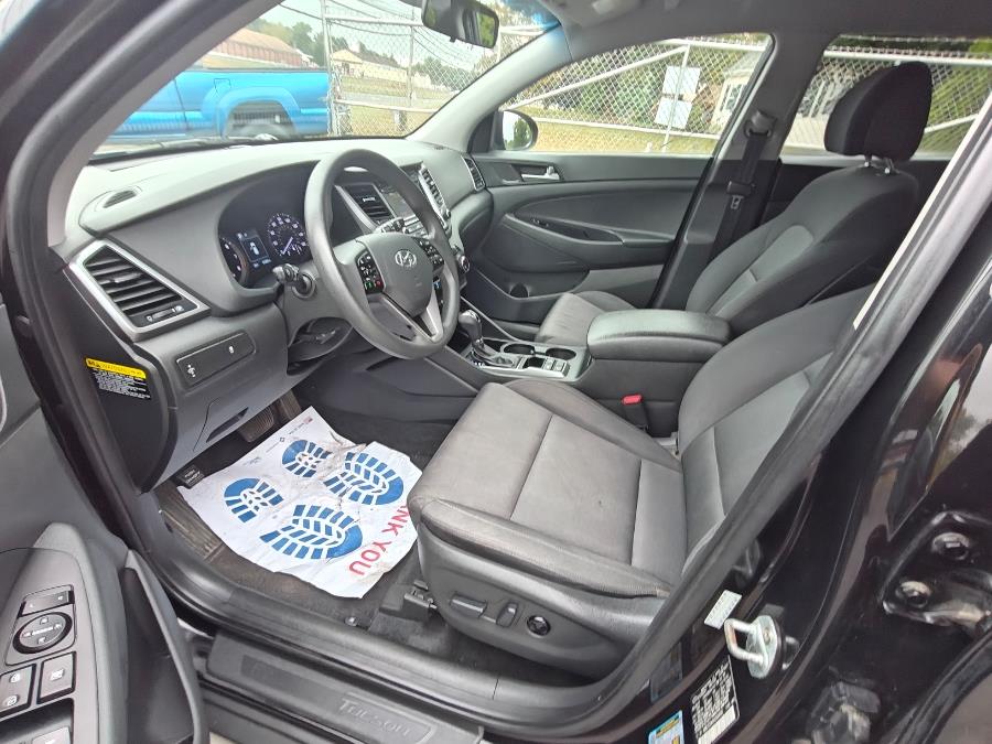 2017 Hyundai Tucson SE AWD, available for sale in South Windsor, Connecticut | Fancy Rides LLC. South Windsor, Connecticut 2017 Hyundai Tucson SE AWD, available for sale in South Windsor, Connecticut | Fancy Rides LLC. South Windsor, Connecticut