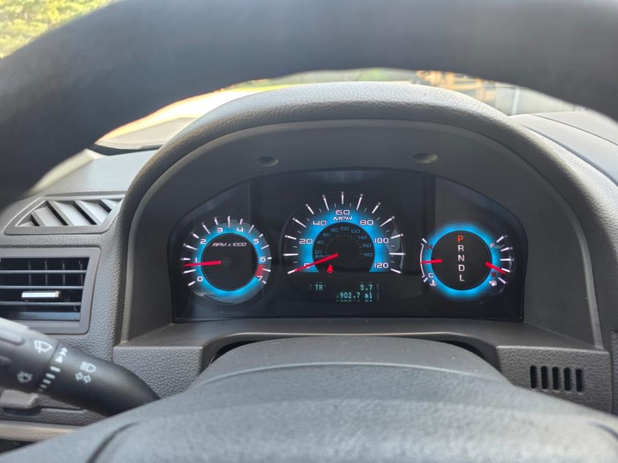 2010 Ford Fusion 4dr Sdn SE FWD, available for sale in Dudley, Massachusetts | Zoom Auto Service. Dudley, Massachusetts 2010 Ford Fusion 4dr Sdn SE FWD, available for sale in Dudley, Massachusetts | Zoom Auto Service. Dudley, Massachusetts