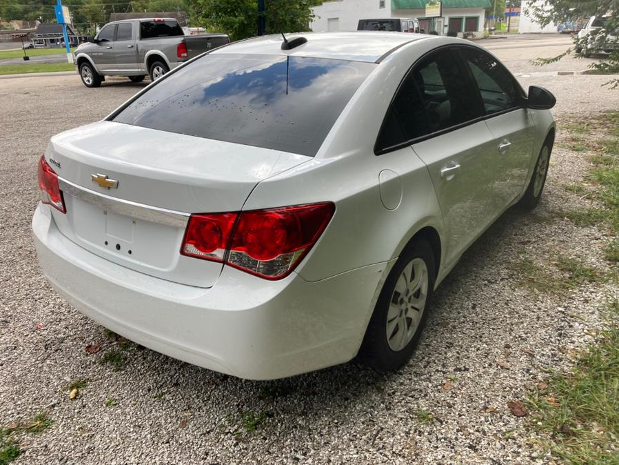 2015 Chevrolet Cruze 4dr Sdn Auto LS, available for sale in Neosho, Missouri | Xsell Auto LLC. Neosho, Missouri 2015 Chevrolet Cruze 4dr Sdn Auto LS, available for sale in Neosho, Missouri | Xsell Auto LLC. Neosho, Missouri