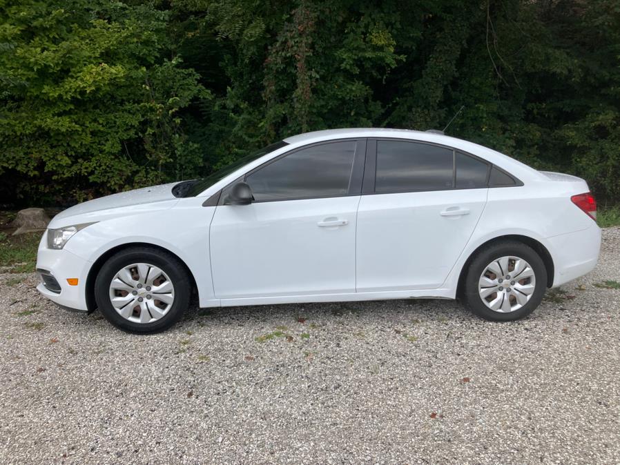 2015 Chevrolet Cruze 4dr Sdn Auto LS, available for sale in Neosho, Missouri | Xsell Auto LLC. Neosho, Missouri 2015 Chevrolet Cruze 4dr Sdn Auto LS, available for sale in Neosho, Missouri | Xsell Auto LLC. Neosho, Missouri
