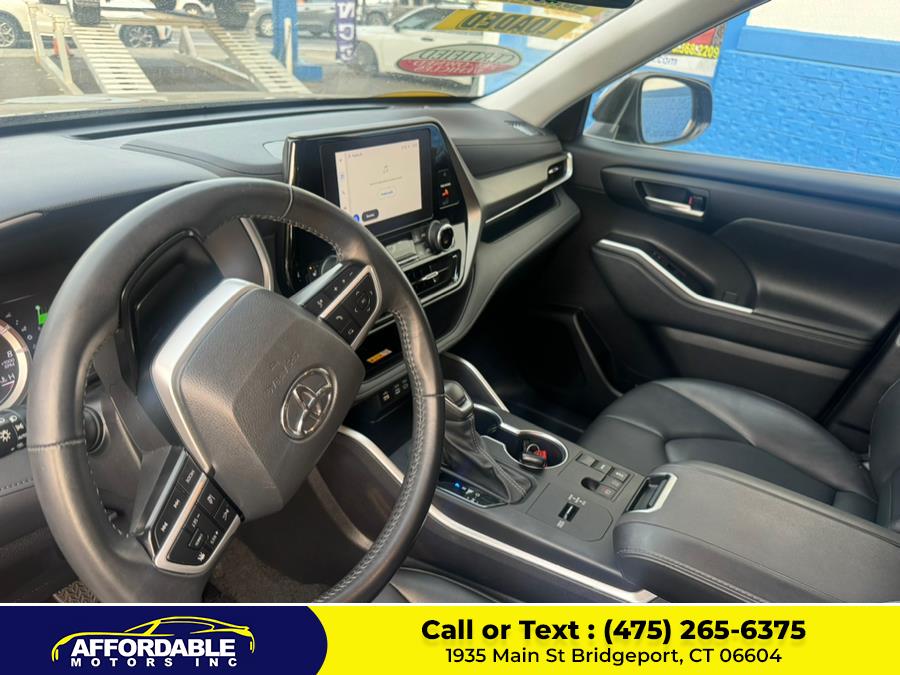 2024 Toyota Highlander XLE FWD (Natl), available for sale in Bridgeport, Connecticut | Affordable Motors 2 LLC. Bridgeport, Connecticut 2024 Toyota Highlander XLE FWD (Natl), available for sale in Bridgeport, Connecticut | Affordable Motors 2 LLC. Bridgeport, Connecticut