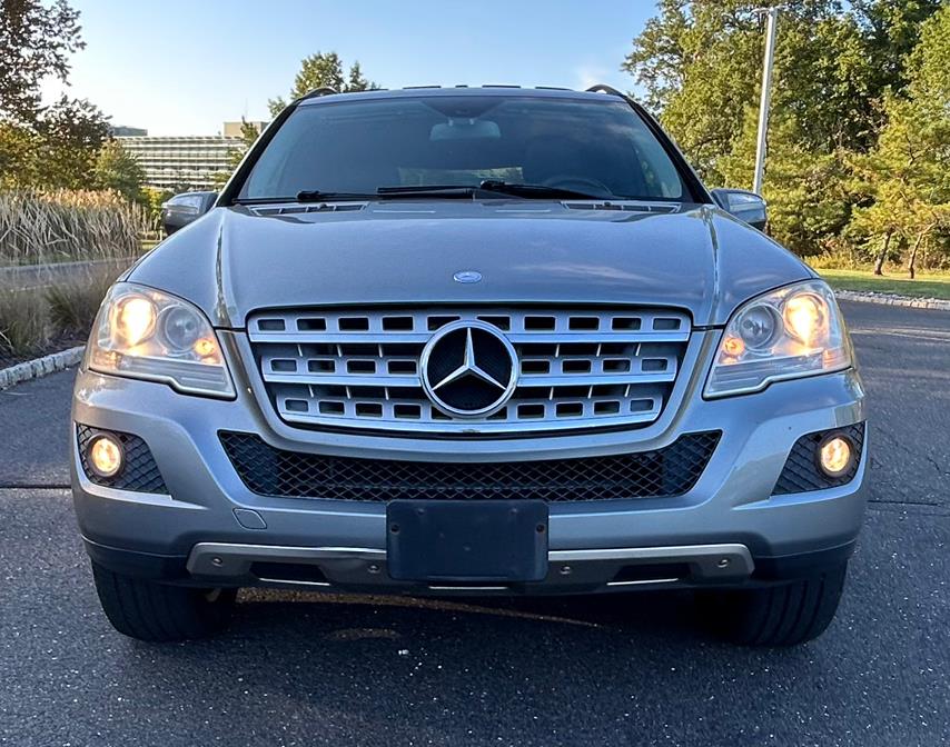 2010 Mercedes-Benz M-Class 4MATIC 4dr ML 350, available for sale in Hasbrouck Heights, New Jersey | Muwan Motors. Hasbrouck Heights, New Jersey 2010 Mercedes-Benz M-Class 4MATIC 4dr ML 350, available for sale in Hasbrouck Heights, New Jersey | Muwan Motors. Hasbrouck Heights, New Jersey