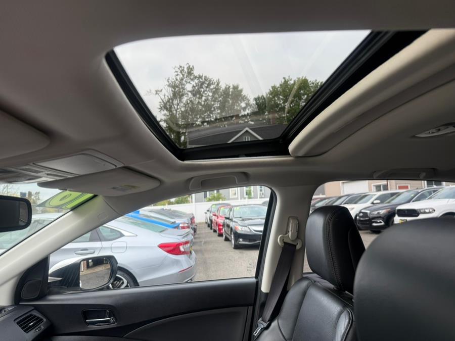 2016 Honda CR-V AWD 5dr Touring, available for sale in Hartford, Connecticut | VEB Auto Sales. Hartford, Connecticut 2016 Honda CR-V AWD 5dr Touring, available for sale in Hartford, Connecticut | VEB Auto Sales. Hartford, Connecticut