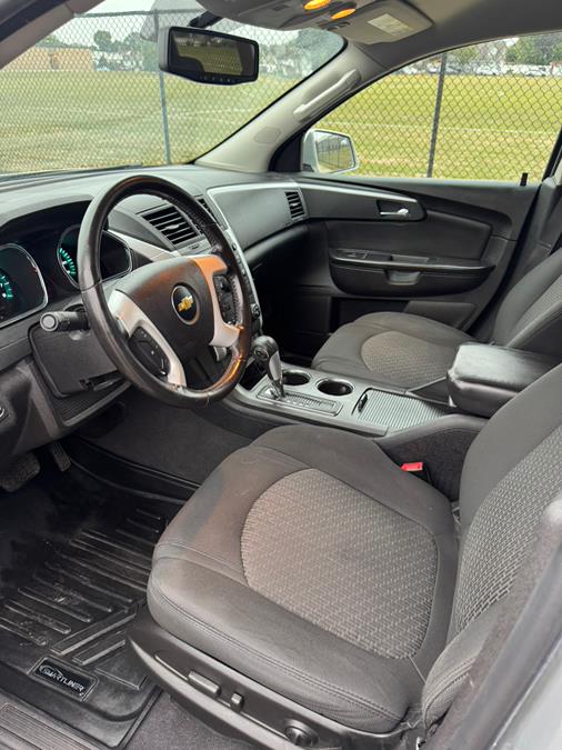 2012 Chevrolet Traverse FWD 4dr LT w/1LT, available for sale in Copiague, New York | Great Buy Auto Sales. Copiague, New York 2012 Chevrolet Traverse FWD 4dr LT w/1LT, available for sale in Copiague, New York | Great Buy Auto Sales. Copiague, New York