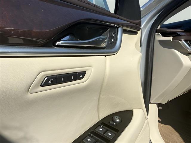 2013 Cadillac Xts Luxury, available for sale in Stratford, Connecticut | Wiz Leasing Inc. Stratford, Connecticut 2013 Cadillac Xts Luxury, available for sale in Stratford, Connecticut | Wiz Leasing Inc. Stratford, Connecticut