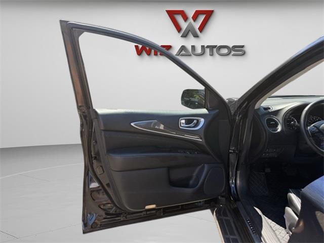 2020 Infiniti Qx60 LUXE, available for sale in Stratford, Connecticut | Wiz Leasing Inc. Stratford, Connecticut 2020 Infiniti Qx60 LUXE, available for sale in Stratford, Connecticut | Wiz Leasing Inc. Stratford, Connecticut