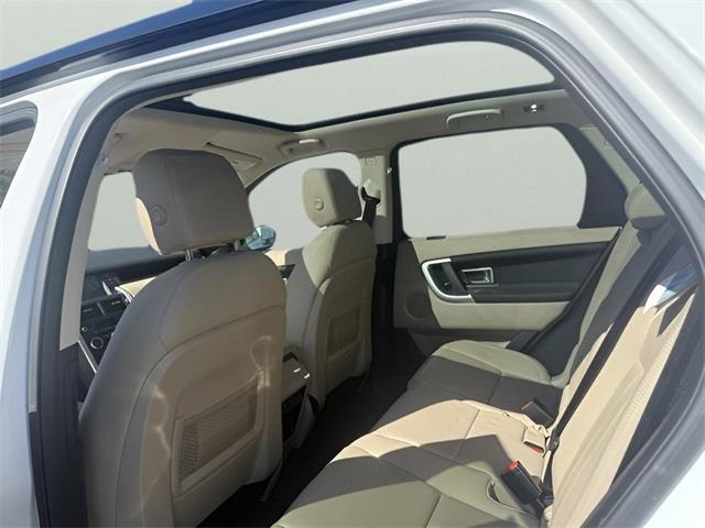 2018 Land Rover Discovery Sport HSE, available for sale in Stratford, Connecticut | Wiz Leasing Inc. Stratford, Connecticut 2018 Land Rover Discovery Sport HSE, available for sale in Stratford, Connecticut | Wiz Leasing Inc. Stratford, Connecticut