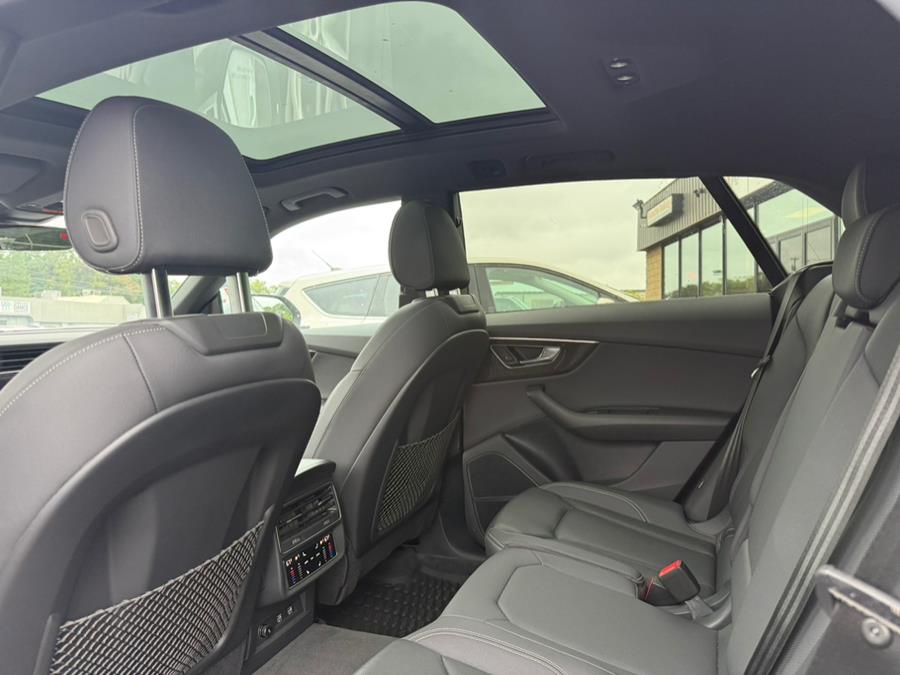 2020 Audi Q8 55 Premium Plus, available for sale in Stratford, Connecticut | Wiz Leasing Inc. Stratford, Connecticut 2020 Audi Q8 55 Premium Plus, available for sale in Stratford, Connecticut | Wiz Leasing Inc. Stratford, Connecticut
