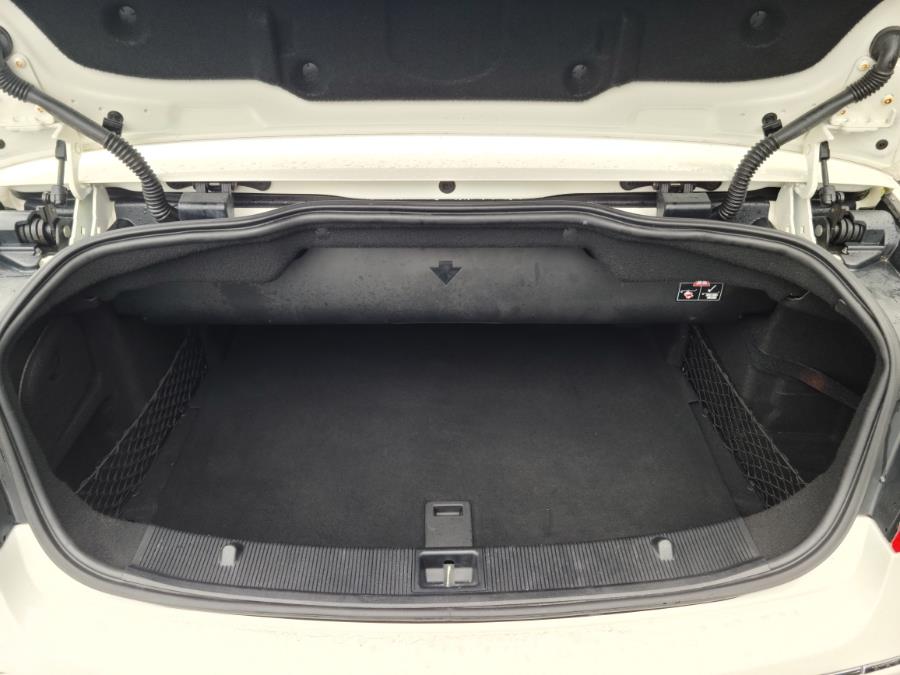 2013 Mercedes-Benz E-Class 2dr Cabriolet E 350 RWD, available for sale in Milford, Connecticut | Chip's Auto Sales Inc. Milford, Connecticut 2013 Mercedes-Benz E-Class 2dr Cabriolet E 350 RWD, available for sale in Milford, Connecticut | Chip's Auto Sales Inc. Milford, Connecticut
